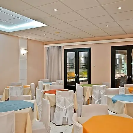 Hotel Coronis